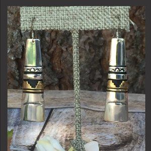 🆕❤️Tommy and Rose Singer Sterling Earrings